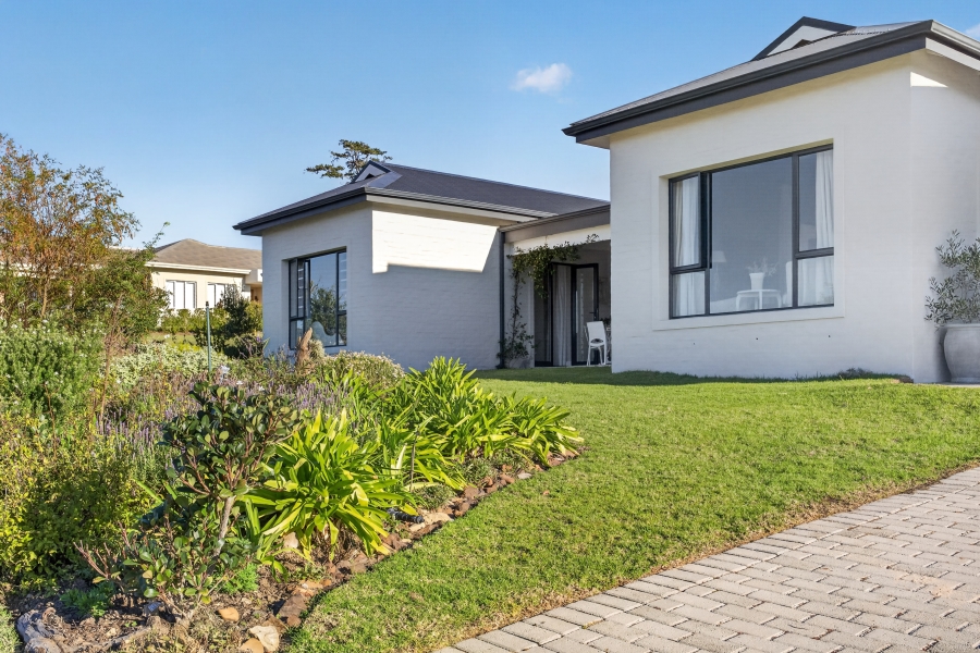 3 Bedroom Property for Sale in Baron View Western Cape